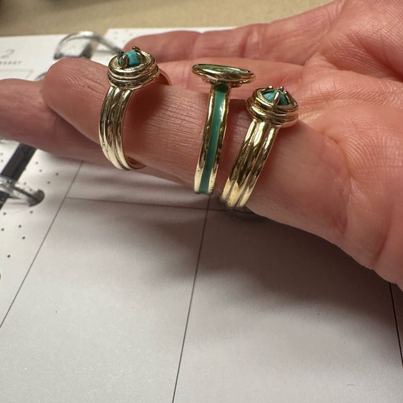 Kendra Scott stack of rings - Picture 3 of 4